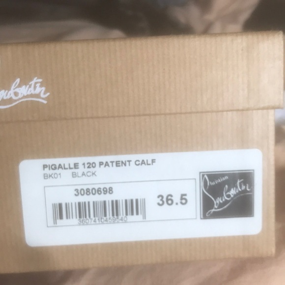 Christian Louboutin - Picture 5 of 5